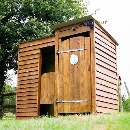 La Ferme De Piardiere Plesse Exterior photo